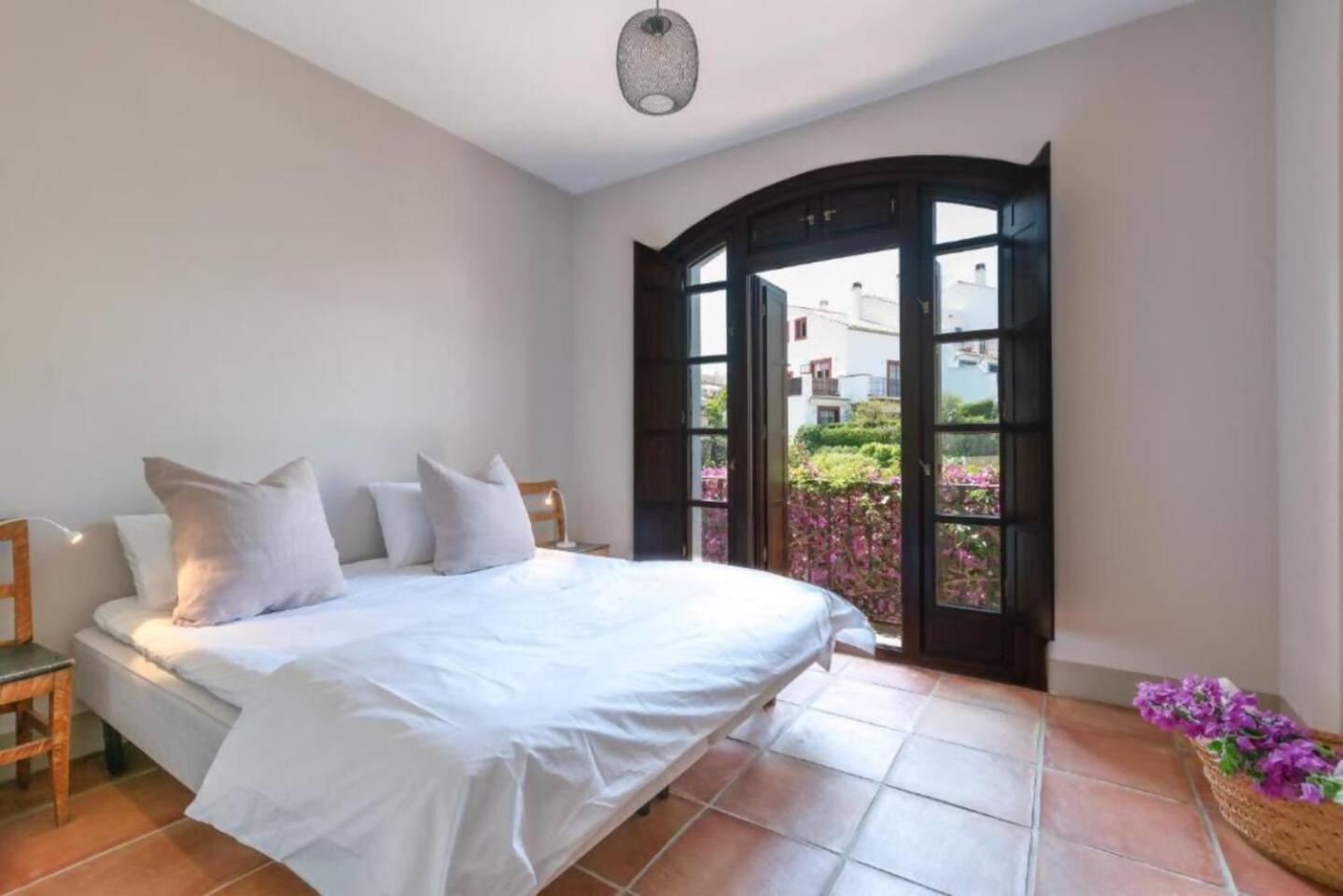 Villa Casa Sol Encantadora Villa Con Piscina มาร์เบยา ภายนอก รูปภาพ