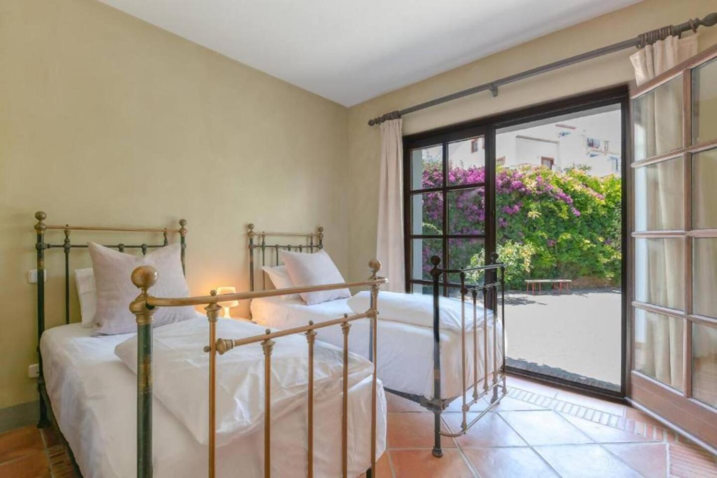 Villa Casa Sol Encantadora Villa Con Piscina มาร์เบยา ภายนอก รูปภาพ