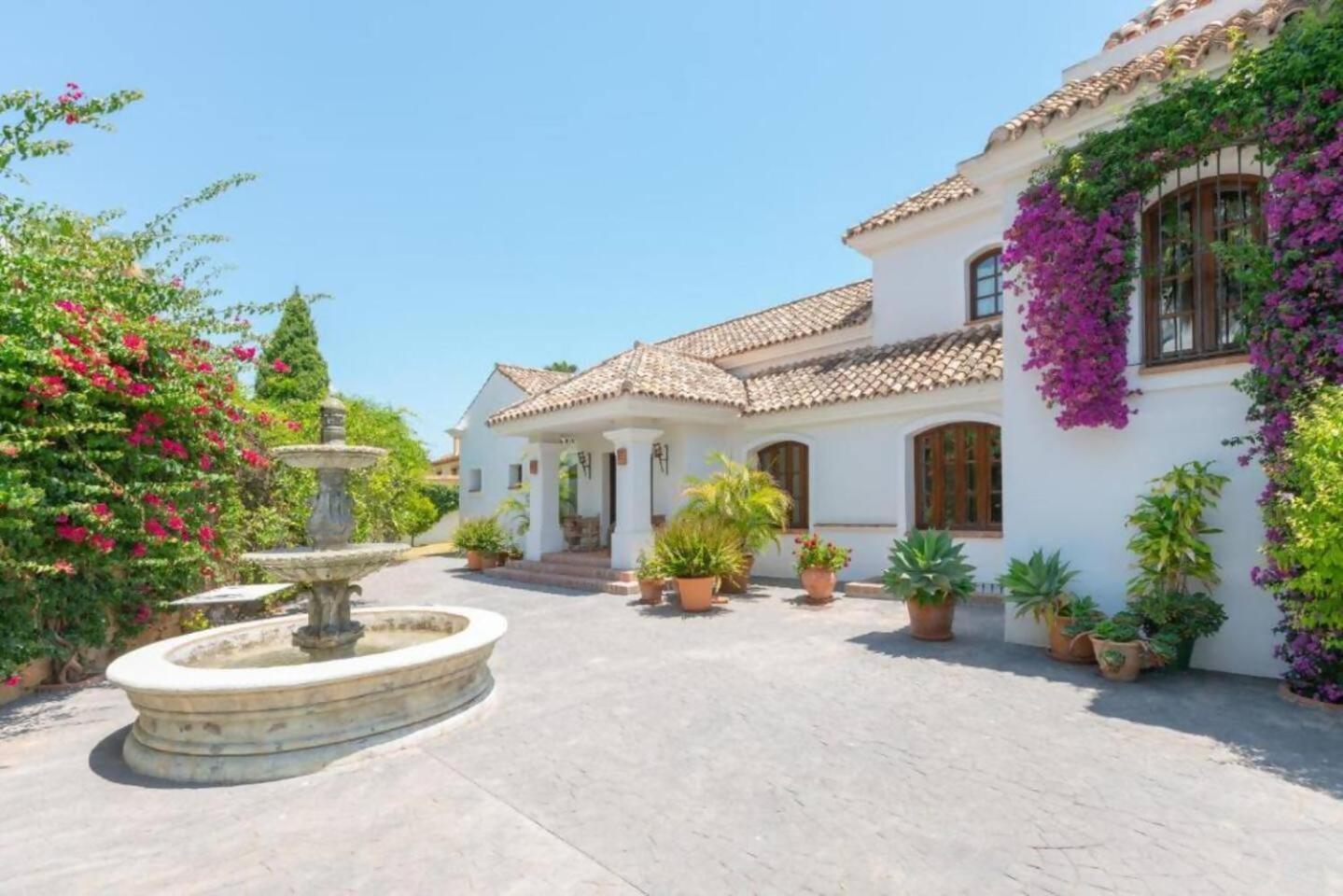 Villa Casa Sol Encantadora Villa Con Piscina มาร์เบยา ภายนอก รูปภาพ