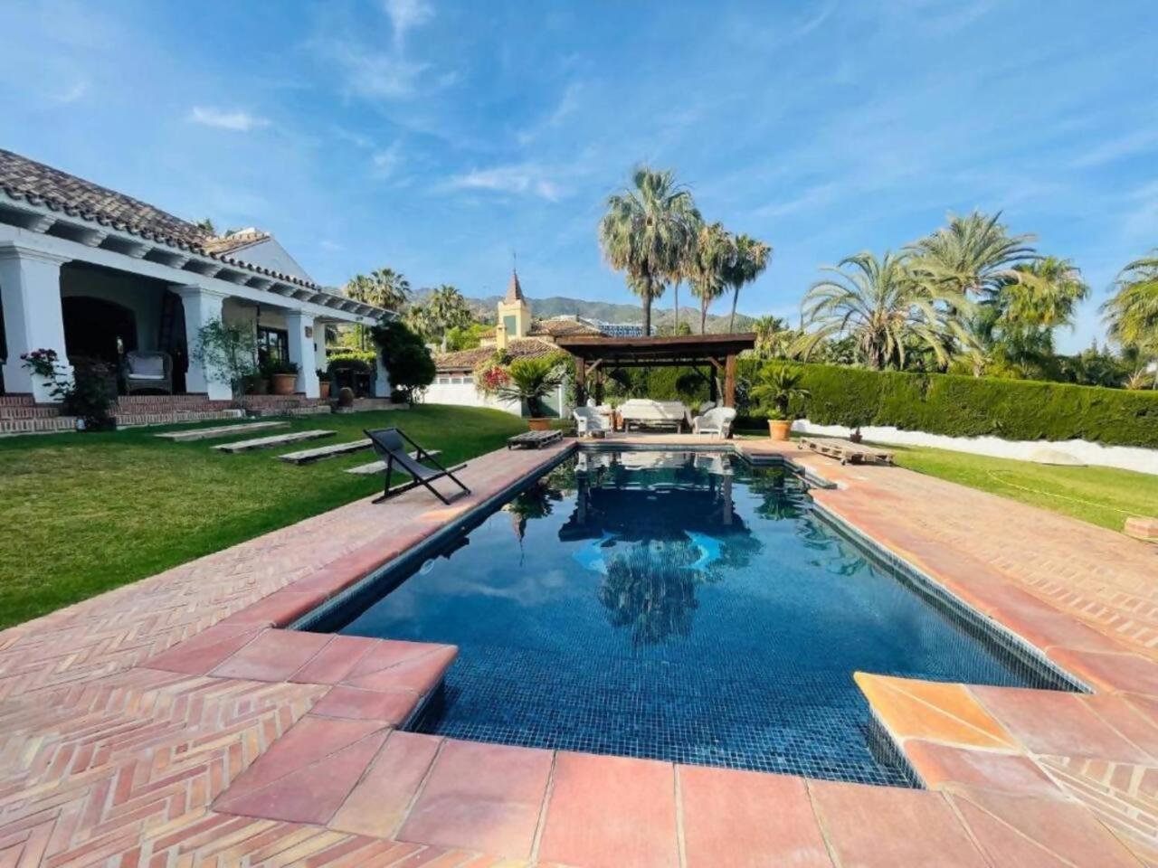 Villa Casa Sol Encantadora Villa Con Piscina มาร์เบยา ภายนอก รูปภาพ