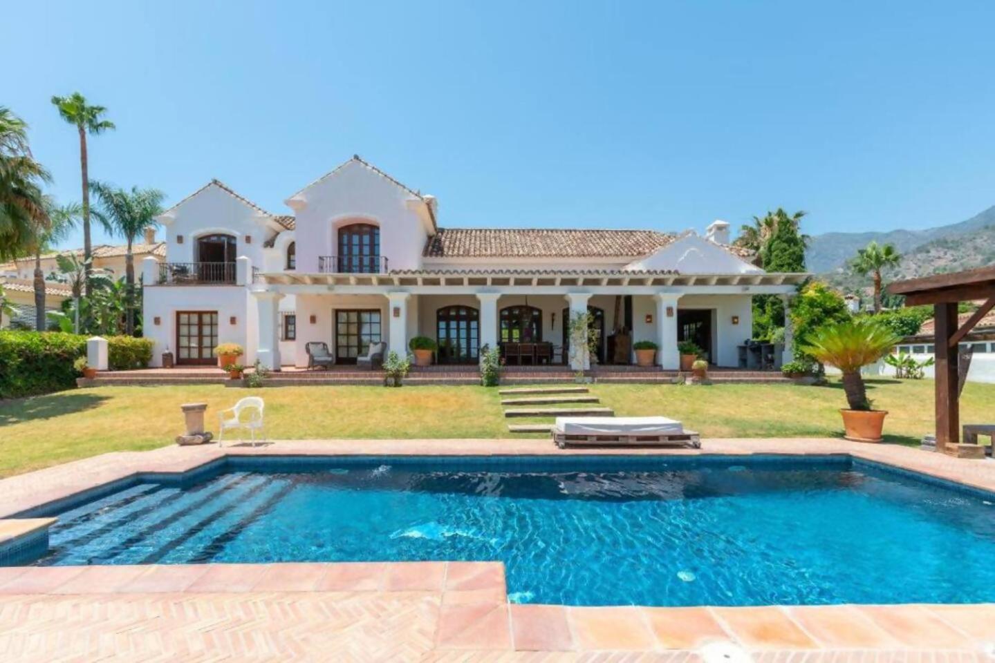 Villa Casa Sol Encantadora Villa Con Piscina มาร์เบยา ภายนอก รูปภาพ